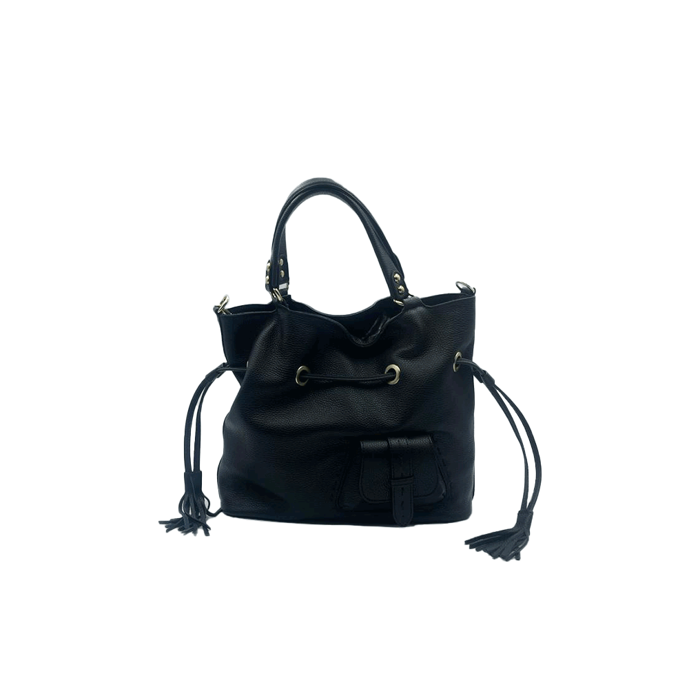 Leather shoulder bag                                          204